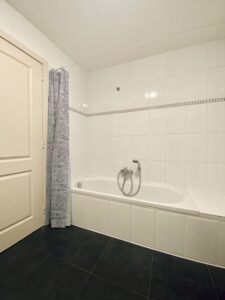 Appartement 2 slpk mét garage - te koop bij Huyskens Vastgoed & Advies