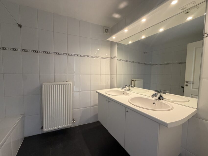 Appartement 2 slpk mét garage - te koop bij Huyskens Vastgoed & Advies