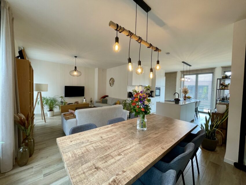 Luxueus duplex appa met staanplaats en 2 slpk - te huur bij Huyskens Vastgoed & Advies