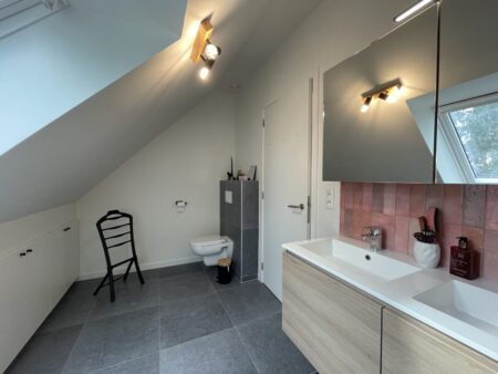 Luxueus duplex appa met staanplaats en 2 slpk - te huur bij Huyskens Vastgoed & Advies
