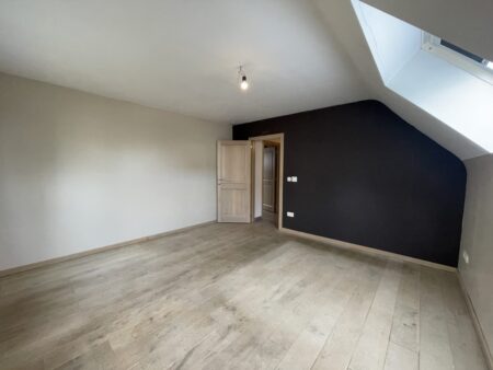 Woning 5 slpks, garage en tuin - te huur bij Huyskens Vastgoed & Advies