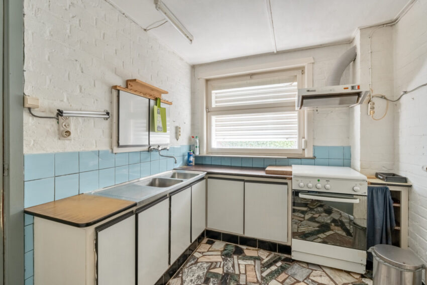 Authentieke woning op centrale ligging en ruim perceel - te koop bij Huyskens Vastgoed & Advies