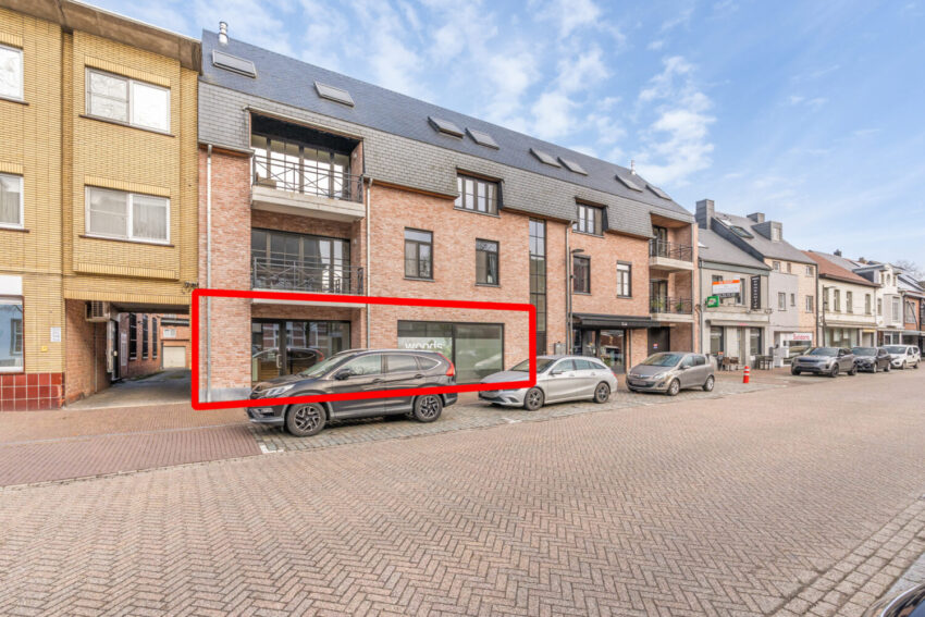 Handelspand centrum Westerlo - te koop bij Huyskens Vastgoed & Advies