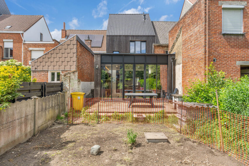 Instapklare woning 2 slpk en tuin centrum Herentals - te koop bij Huyskens Vastgoed & Advies