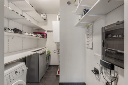 Gelijkvloers appa, inclusief garage, staanplaats en kelder - te koop bij Huyskens Vastgoed & Advies