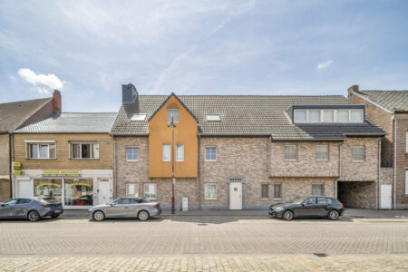 Gelijkvloers appa, inclusief garage, staanplaats en kelder - te koop bij Huyskens Vastgoed & Advies