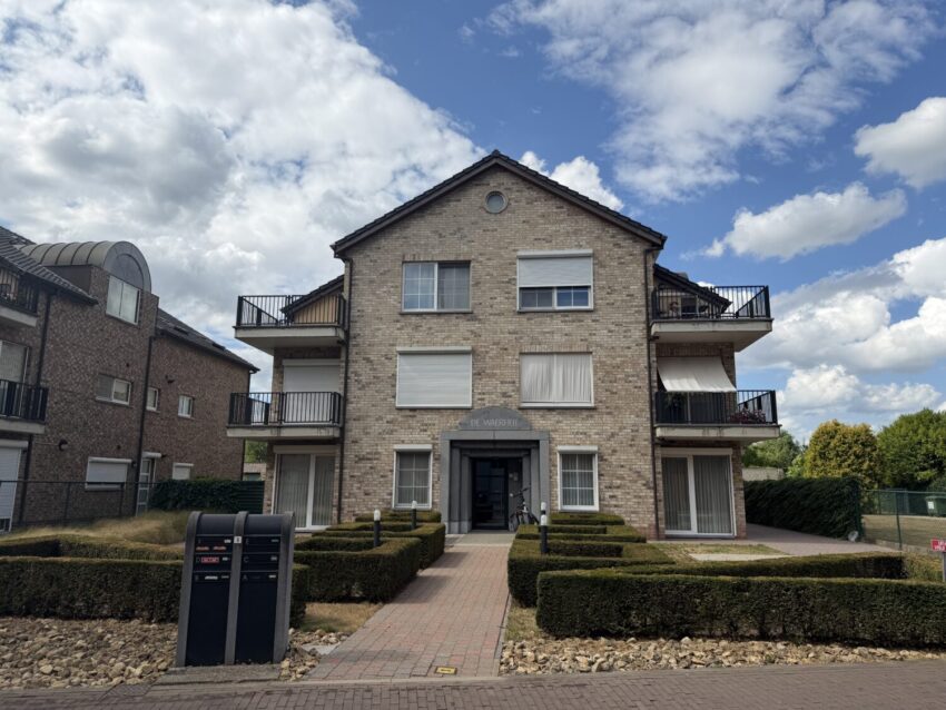 Appartement 2 tot 3slpk met terras in kleinschalig gebouw mét garage - te huur bij Huyskens Vastgoed & Advies