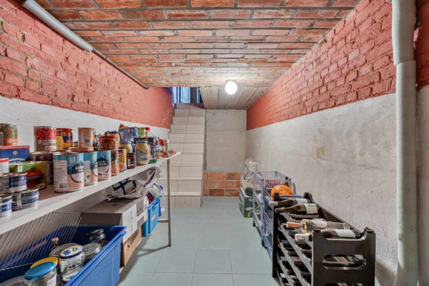 Instapklare woning centraal gelegen - te koop bij Huyskens Vastgoed & Advies